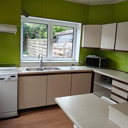 House With Garden Holiday home